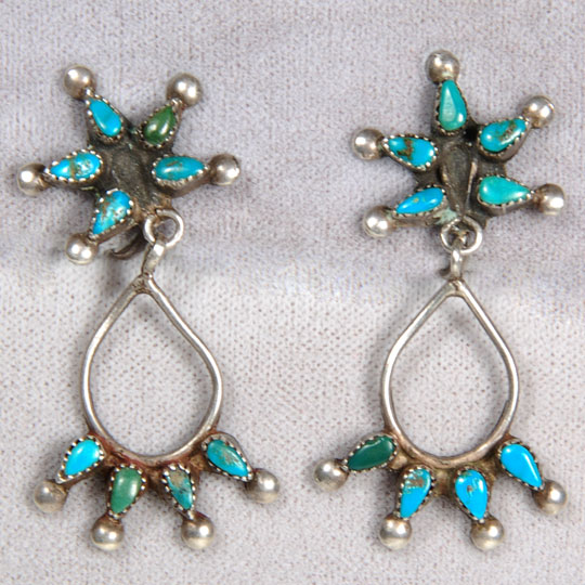 Zuni Pueblo Jewelry 25890